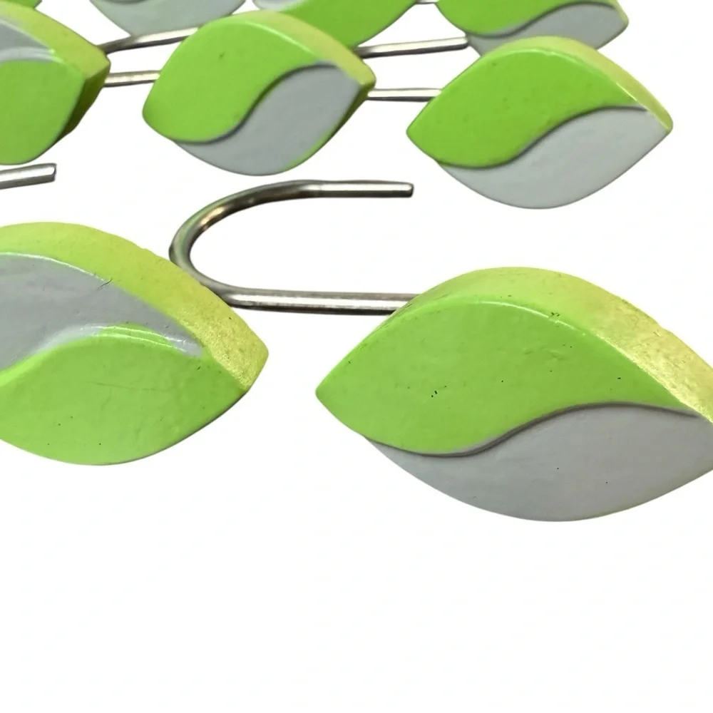 Vintage SET of 12 Shower Curtain Hooks Resin Leaf Wood Look MCM Retro Green Grey